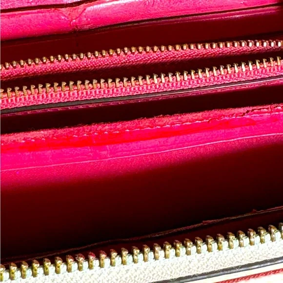 Coach Limiteded Edition continental zip around wallet With Pop Floral Print - Picture 11 of 16